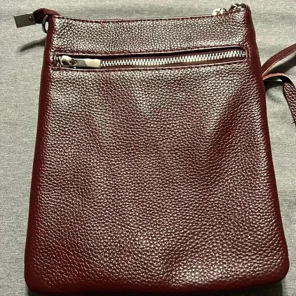 New befen pebbled Leather Crossbody Bag, Burgundy adjustable strap - Picture 9 of 10